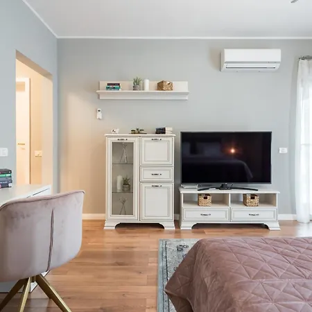 Urban Nest Studio-2